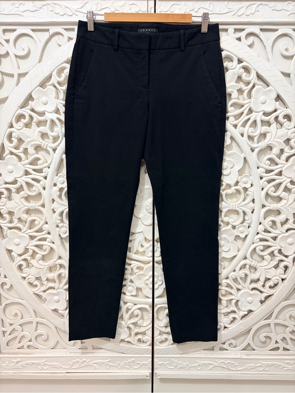 Theory Testra Checklist Pants Size 6 Black Slim Tapered Stretch Cotton